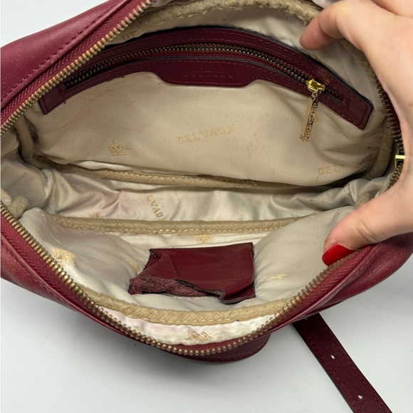 Delvaux Burgundy Leather Logo Crossbody Bag – Rare Vintage, Authentic - Picture 7 of 10
